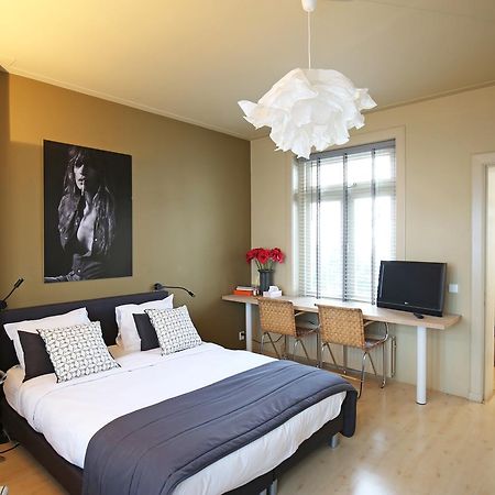 Canal Studio Apartment Amsterdam Eksteriør billede
